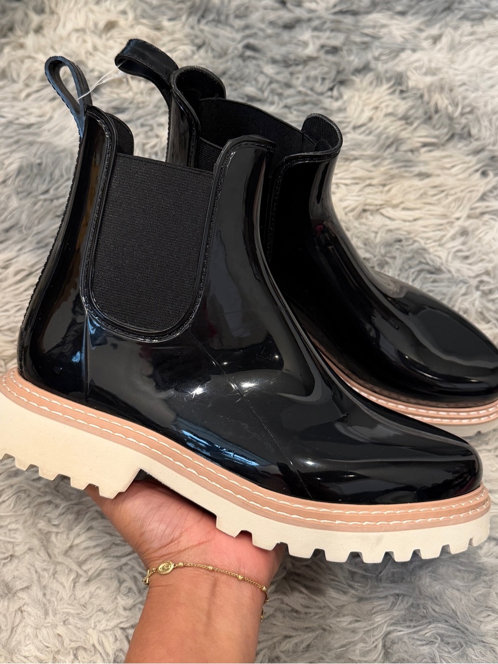 Dolce Vita Stormy Waterproof Patent Lug Sole Rain Boots Size 7